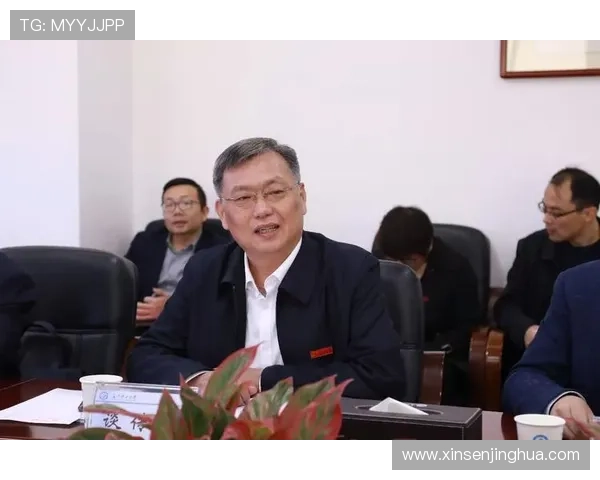 重庆足球队心理素质分析与提升策略探讨 重庆足球队心理素质分析与提升策略探讨